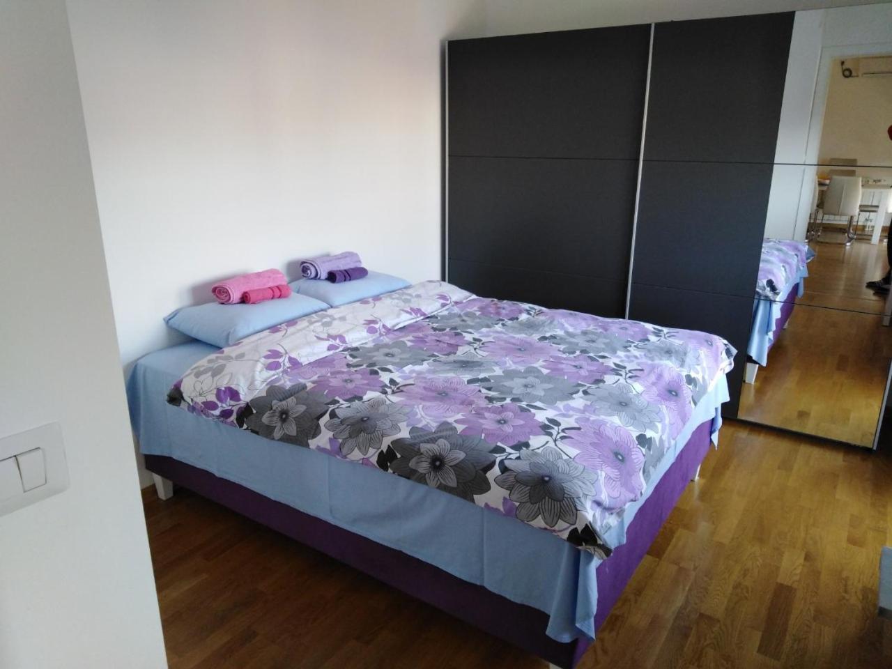 Butterfly Apartment Čačak Екстериор снимка